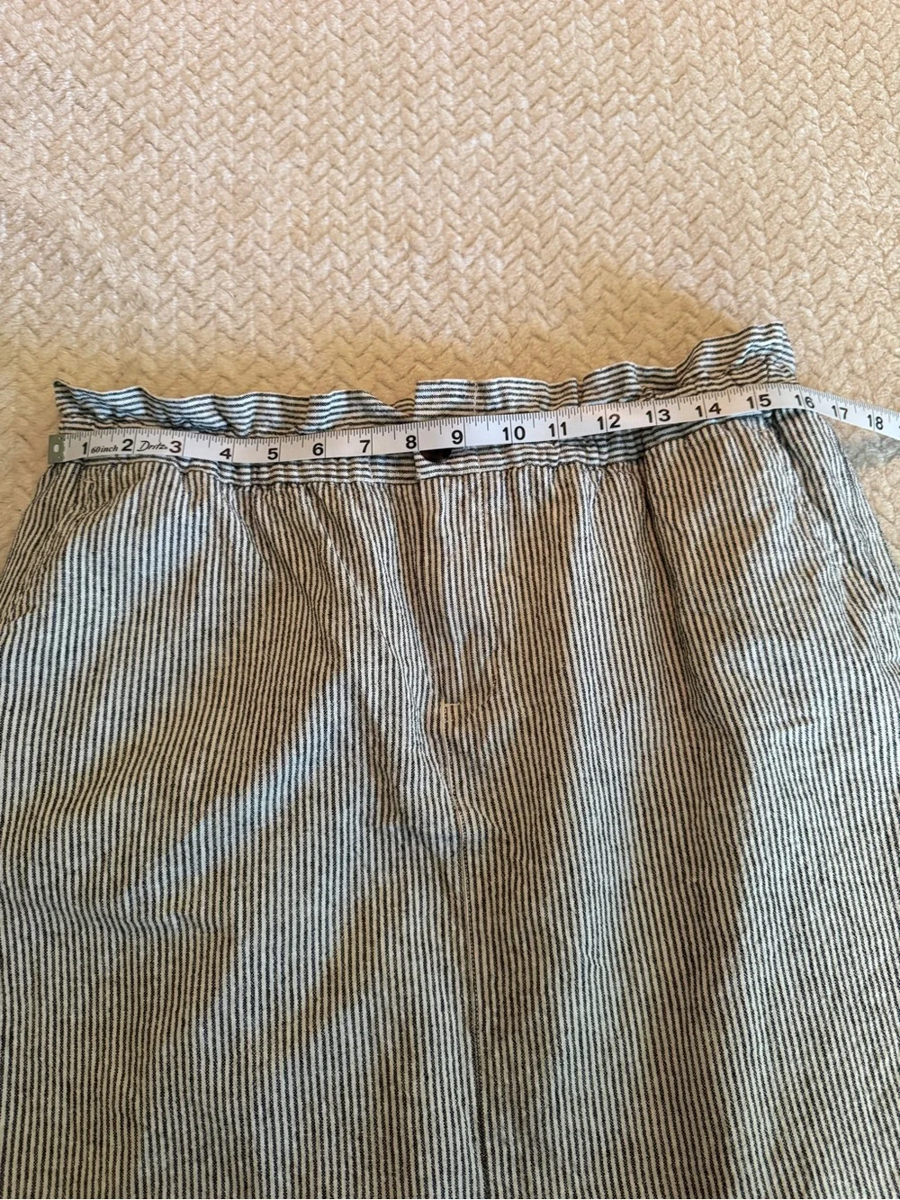 J. Crew Black &‎ White Pinstripe Paperbag Waist Mini Skirt Size 14